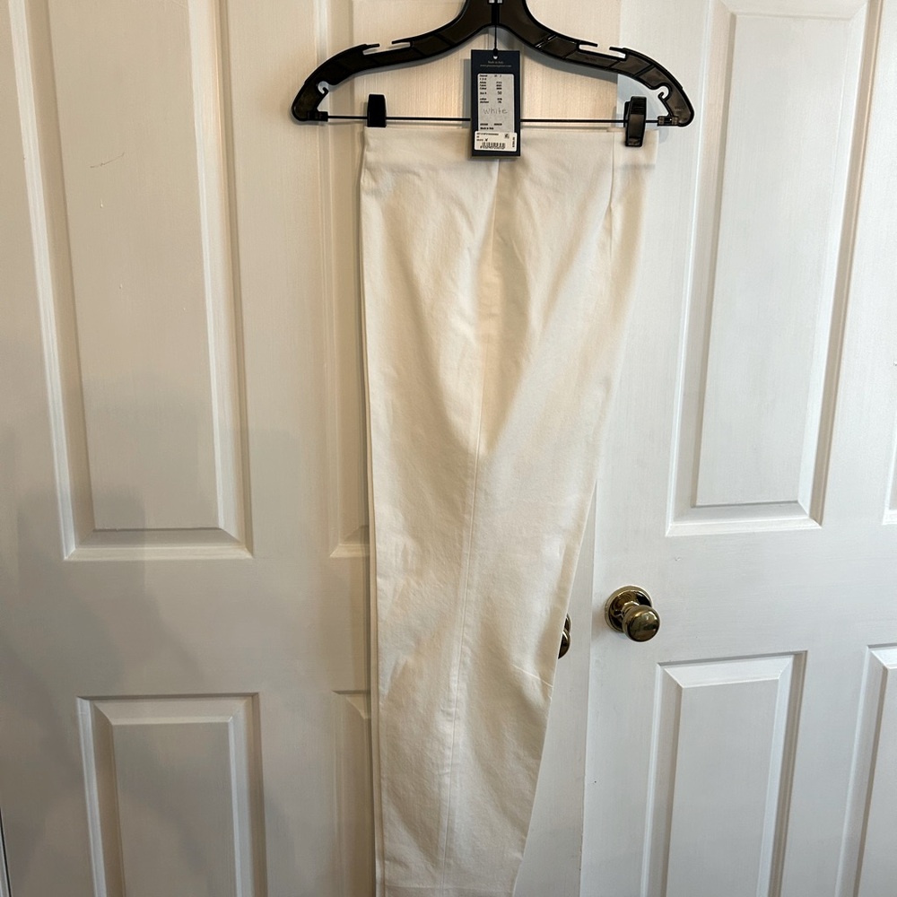 White pant